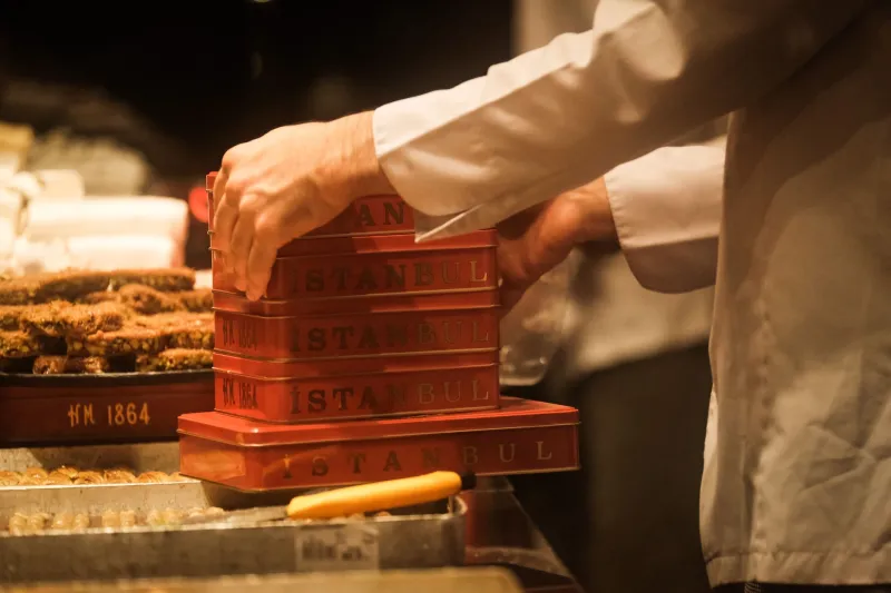 Crossing the Channel: How Traditional British Sweets Found a New Home in Europe